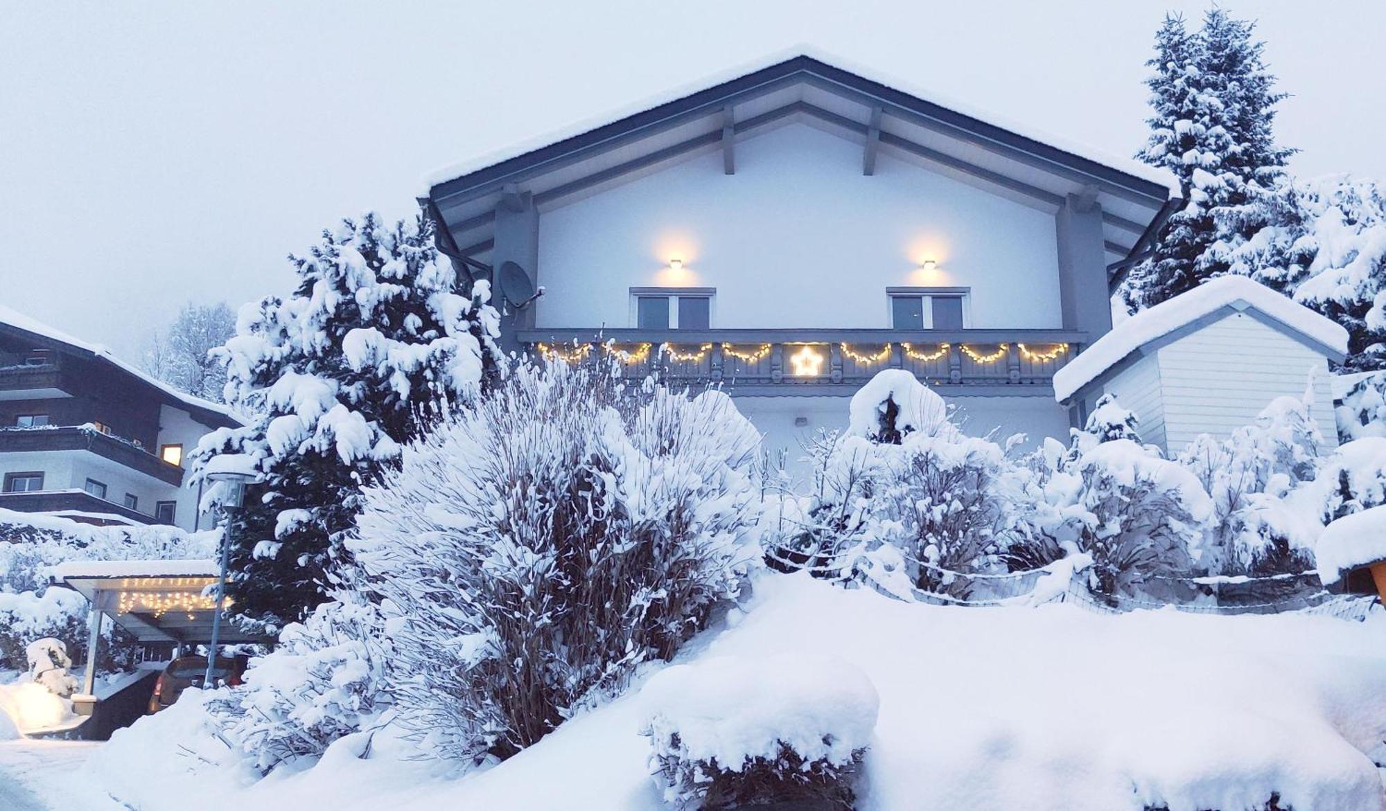 Residence Alba Montis Bad Kleinkirchheim Exterior foto